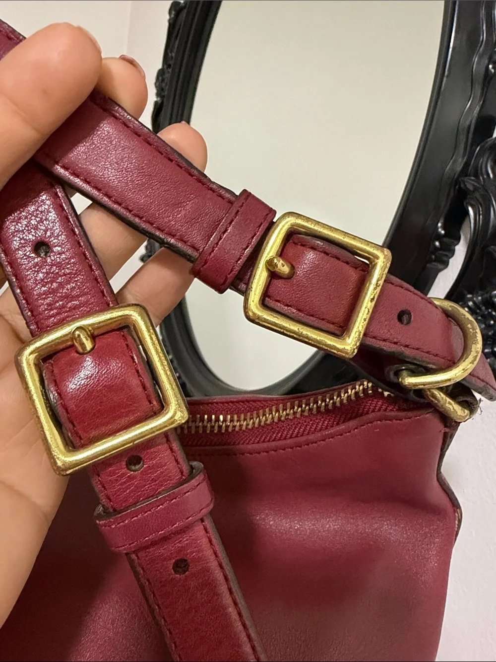 Coach 22381 Burgundy Leather Shoulder Bag with Tassel /long strap🎀
